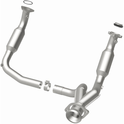Magnaflow 09-10 Cadillac Escalade 6.2L Direct Fit Converter Magnaflow