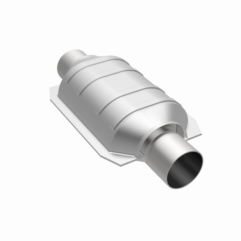 MagnaFlow Conv Univ 2.25 inch Inlet/Outlet Center/Center Oval (CA OBDII) Magnaflow
