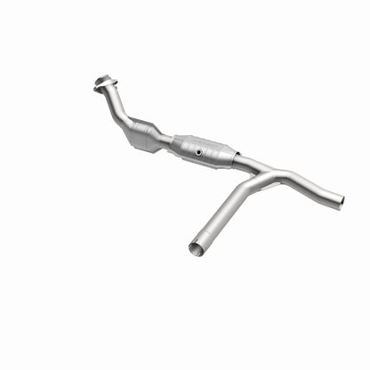 MagnaFlow Conv DF 01 Ford Trucks 4.6L Magnaflow