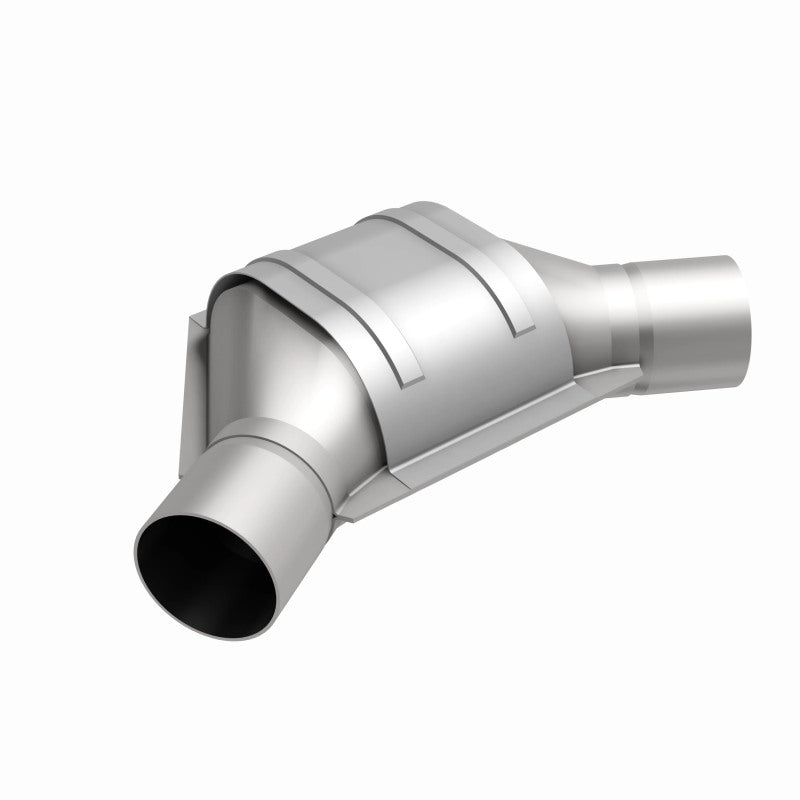 MagnaFlow Conv Univ 2.50inch Angled Inlet/Outlet Magnaflow