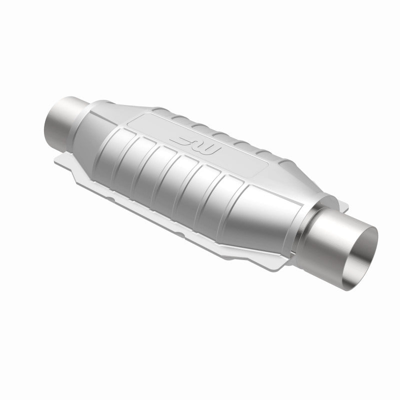 MagnaFlow Conv Universal 2.25in Inlet/Outlet Center/Center Oval Magnaflow