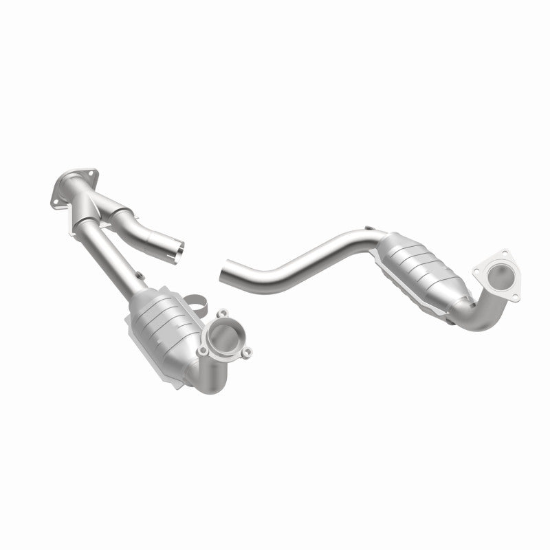 Magnaflow 2003 Chevrolet SSR 5.3L Direct Fit Converter Magnaflow