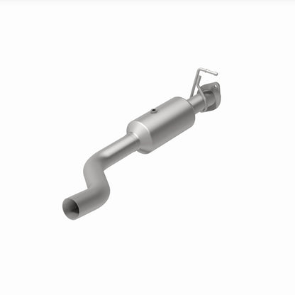 MagnaFlow 22-24 Ford F-650 V8 7.3L Underbody Direct Fit Catalytic Converter Magnaflow