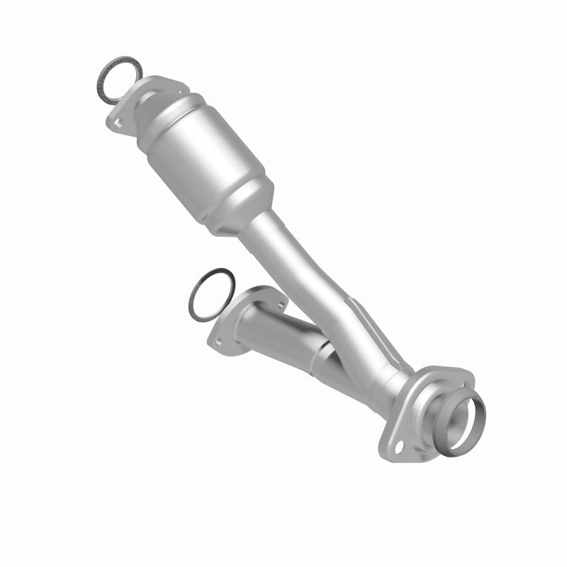 MagnaFlow Conv DF 01-03 Highlander 3L rr OEM Magnaflow