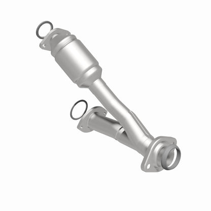 MagnaFlow Conv DF 01-03 Highlander 3L rr OEM Magnaflow