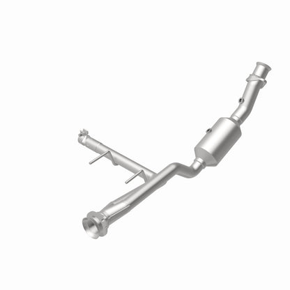 MagnaFlow 18-20 Ford F-150 V6 3.3L Right Underbody Direct-Fit Catalytic Converter Magnaflow