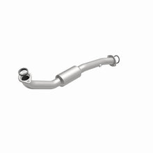 Load image into Gallery viewer, Magnaflow Conv DF 2009-2012 Highlander 2.7 L Underbody