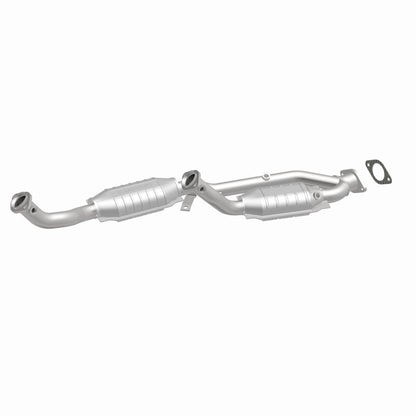 Magnaflow 99-00 Ford Windstar 3.0L Direct Fit Converter Magnaflow