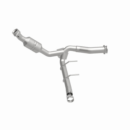 MagnaFlow 11-14 Ford F-150 5.0L Direct Fit CARB Compliant Left Catalytic Converter Magnaflow