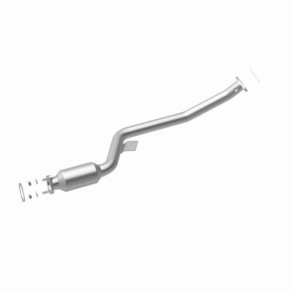 MagnaFlow Conv Direct Fit OEM 2015 Hyundai Genesis 3.8L Underbody Magnaflow