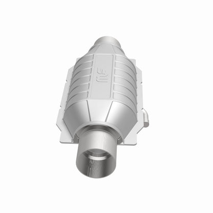 MagnaFlow Conv Universal 2.25in Inlet/Outlet Center/Center Oval Magnaflow