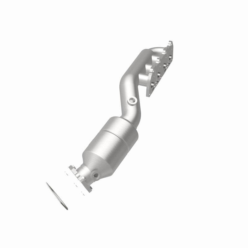 MagnaFlow Conv DF 02-04 VW Passat 4.0L Magnaflow