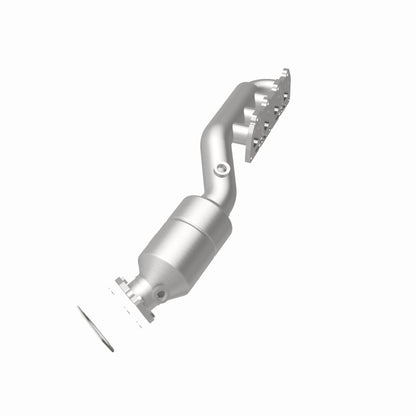 MagnaFlow Conv DF 02-04 VW Passat 4.0L Magnaflow