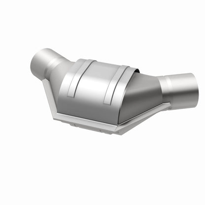 MagnaFlow Conv Univ 2.50inch Angled Inlet/Outlet Magnaflow