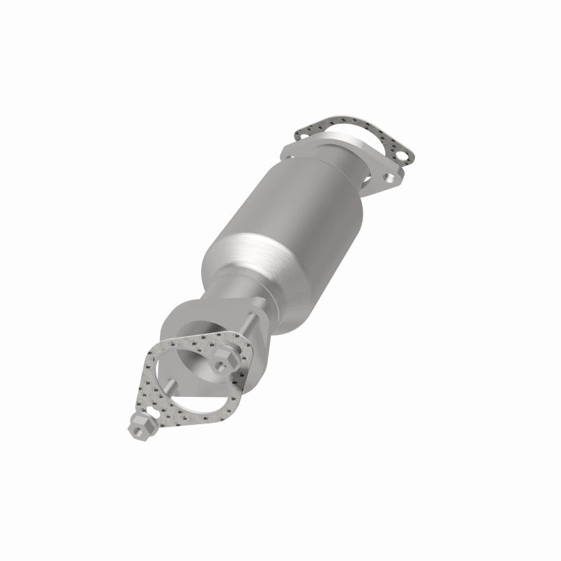 MagnaFlow Conv Direct Fit 2011 Kia Sorento 3.5 Underbody Magnaflow