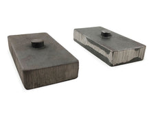 Load image into Gallery viewer, Tuff Country 13-23 Dodge Ram 3500 4wd 1in Cast Iron Lift Blocks Pair