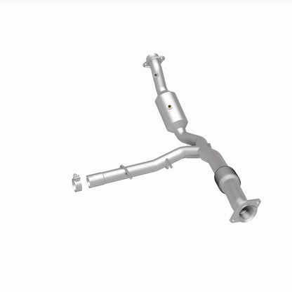 Magnaflow 18-21 Ford Expedition Right Underbody 3.5L Direct Fit Catalytic Converter Magnaflow