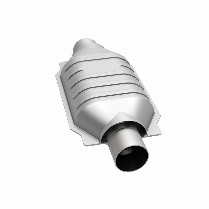 MagnaFlow Conv Univ 2.5in Inlet/Outlet Center/Center Oval 12in Body L x 7in W x 16in Overall L Magnaflow
