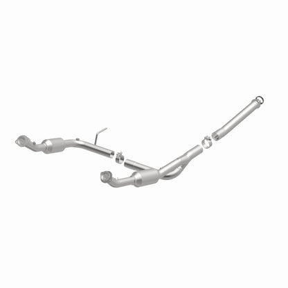 MagnaFlow Conv Direct Fit OEM 2004-2005 Ford Explorer/Mercury Mountaineer Underbody Magnaflow