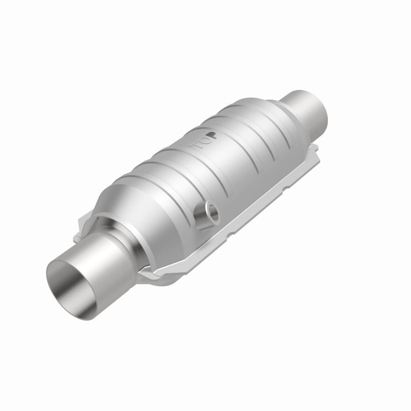 Magnaflow Conv Univ 2.50 OEM Angled O2 Magnaflow