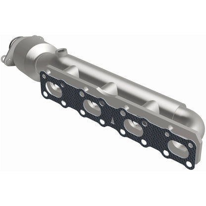 Magnaflow 2004 Nissan Titan 5.6L Direct Fit Converter Magnaflow