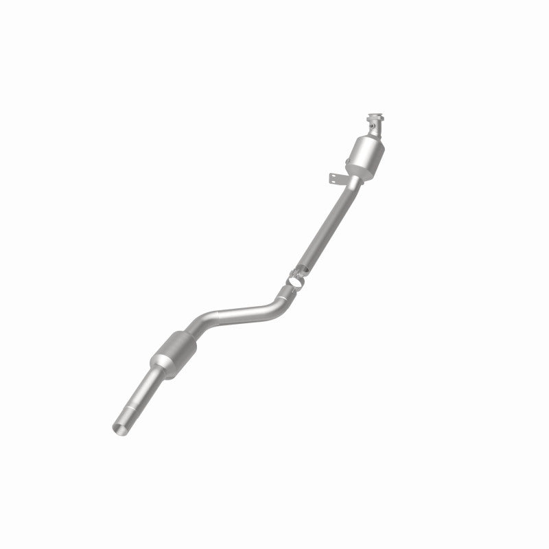 Magnaflow 12-14 C350 V6 3.5 OEM Underbody Direct Fit Converter Magnaflow