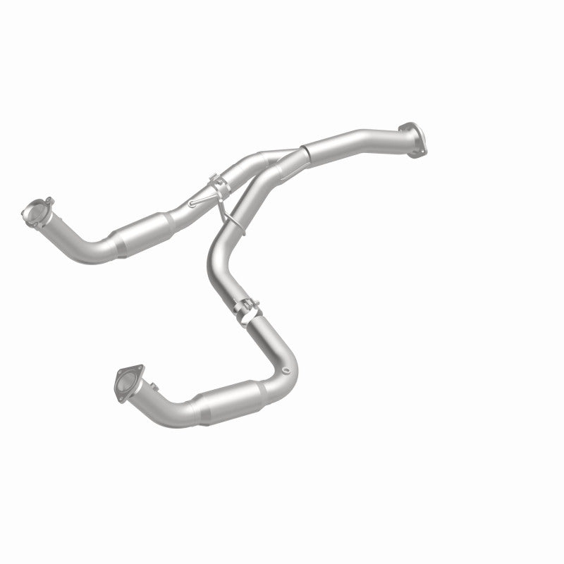 Magnaflow 11-15 Chevrolet Silverado 2500 HD 6.0L Direct Fit Converter Magnaflow
