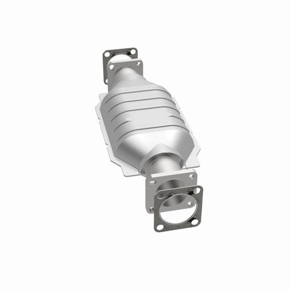 MagnaFlow California Converter Direct Fit 75-82 Chevrolet LUV 1.8L / 86-91 Isuzu Trooper 2.3L Magnaflow
