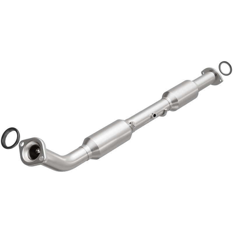 MagnaFlow 13-15 Toyota Tacoma California Grade CARB Compliant Direct-Fit Catalytic Converter Magnaflow