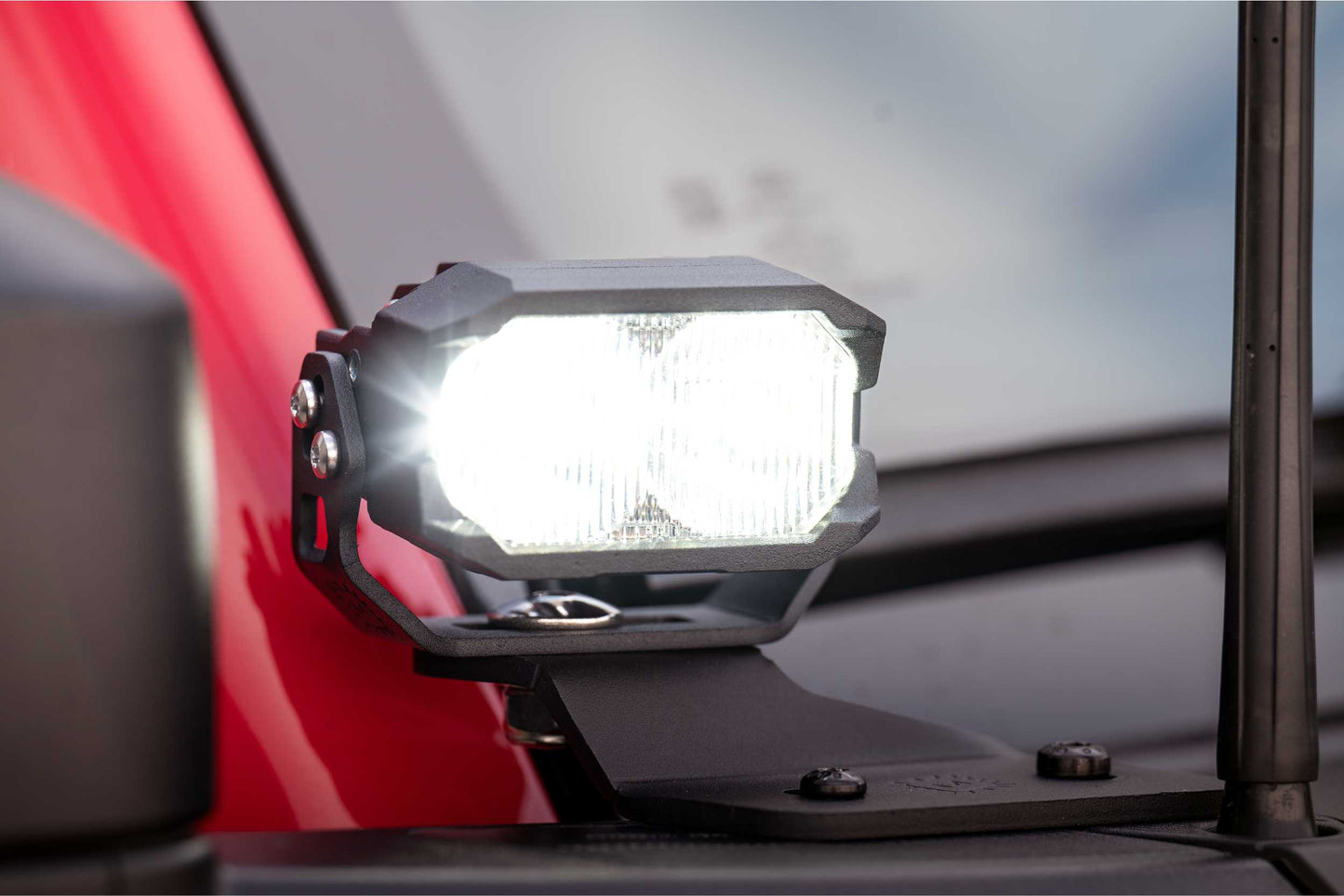 Morimoto 2Banger Ditch Light Kit: 21+ F150 (NCS White SAE Wide Beam)
