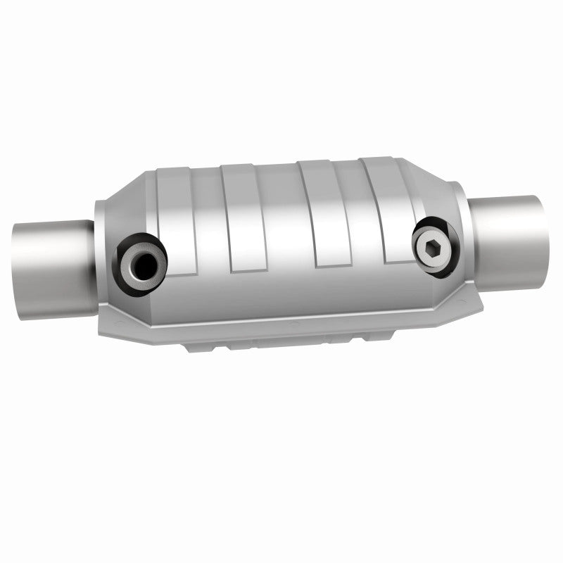MagnaFlow Conv Univ 2.25 W/Dual O2 Boss Magnaflow