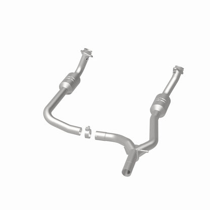 Magnaflow 09-14 Ford E-250 4.6L Direct Fit Converter Magnaflow