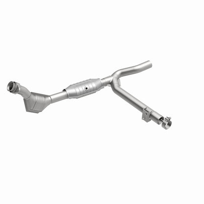 MagnaFlow Conv DF 99-00 F-150 4.2L V6 2WD P/ Magnaflow