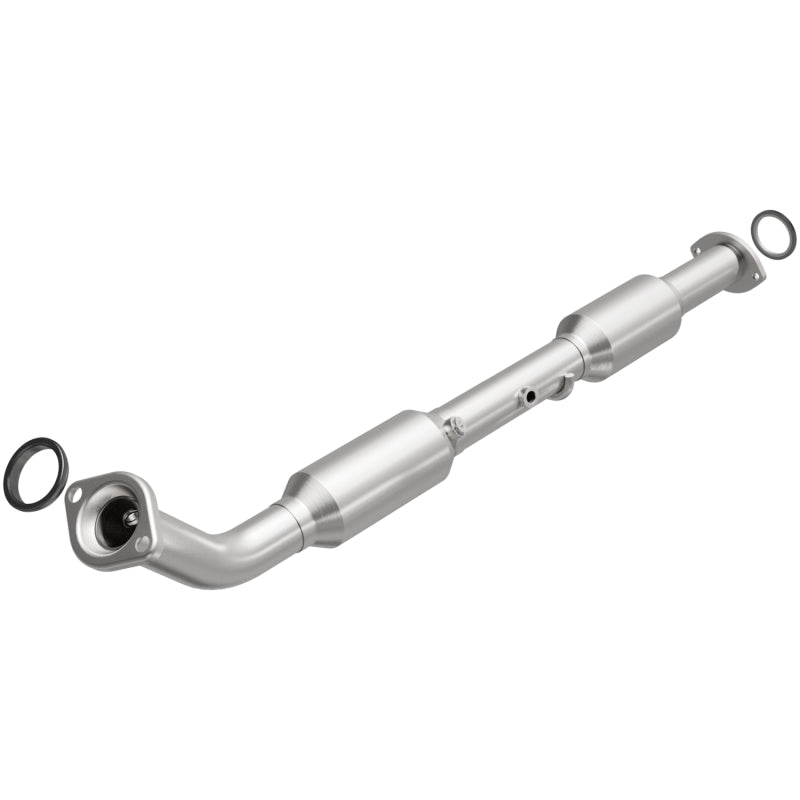 MagnaFlow 13-15 Toyota Tacoma California Grade CARB Compliant Direct-Fit Catalytic Converter Magnaflow