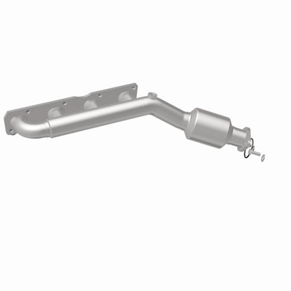 MagnaFlow Direct-Fit California Manifold Catalytic Converter 04-06 Nissan Titan 5.6L V8 Magnaflow