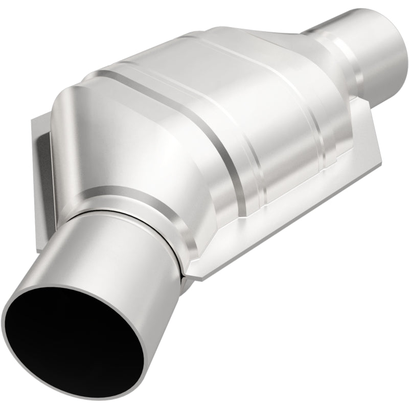 MagnaFlow Conv Univ 2.25in Inlet/Outlet Angled Offset/Center Calif OBDII Magnaflow