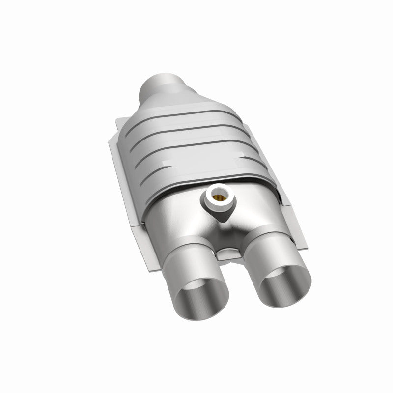 MagnaFlow Conv Univ 2/2.5 Single O2 Boss Magnaflow