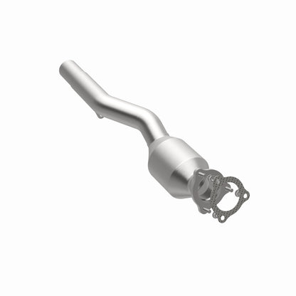 Magnaflow 10-11 Cayenne V8 4.8 OEM Underbody Direct Fit Converter Magnaflow