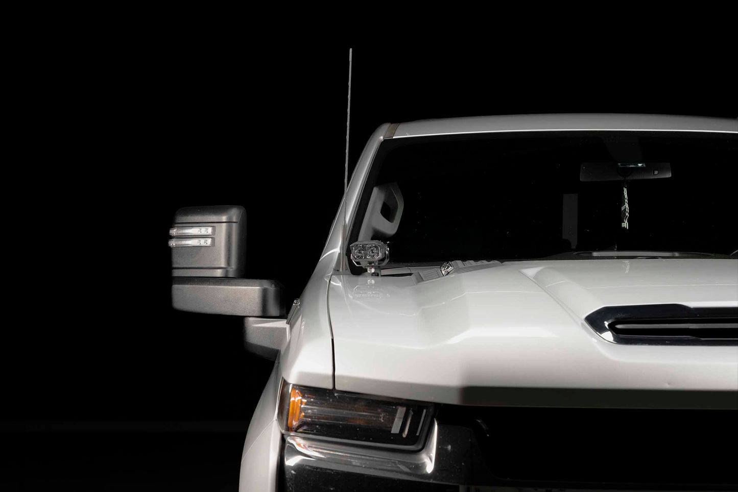 Morimoto 2Banger Ditch Light Kit: 2020+ Silverado HD (HXB Yellow Spot Beam)