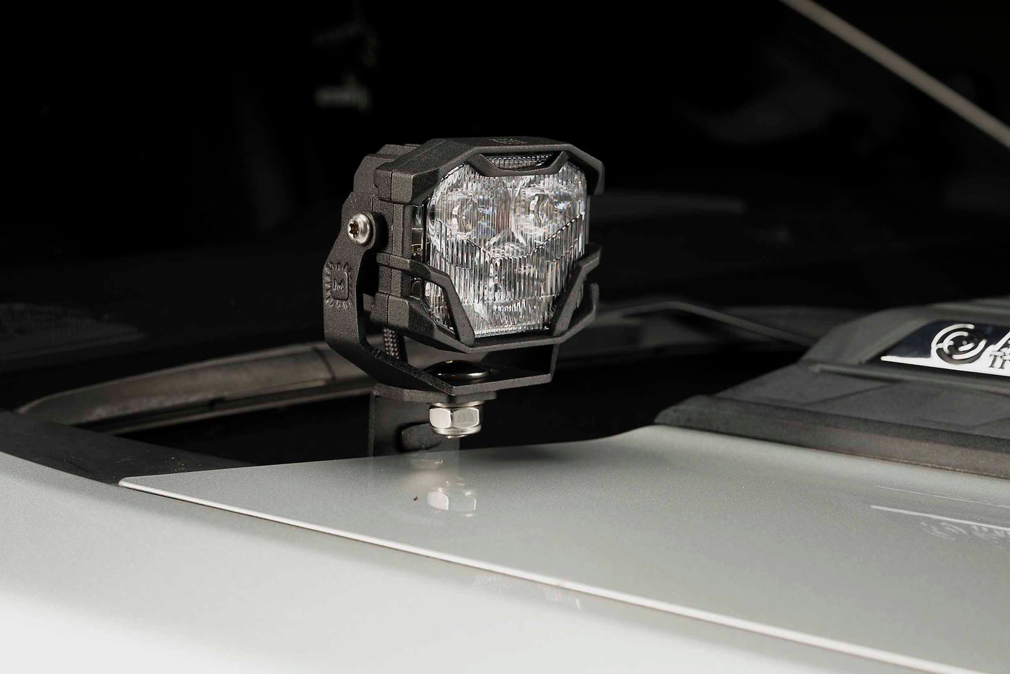 Morimoto 4Banger Ditch Light Kit: 2020+ Silverado HD (HXB White Spot Beam)