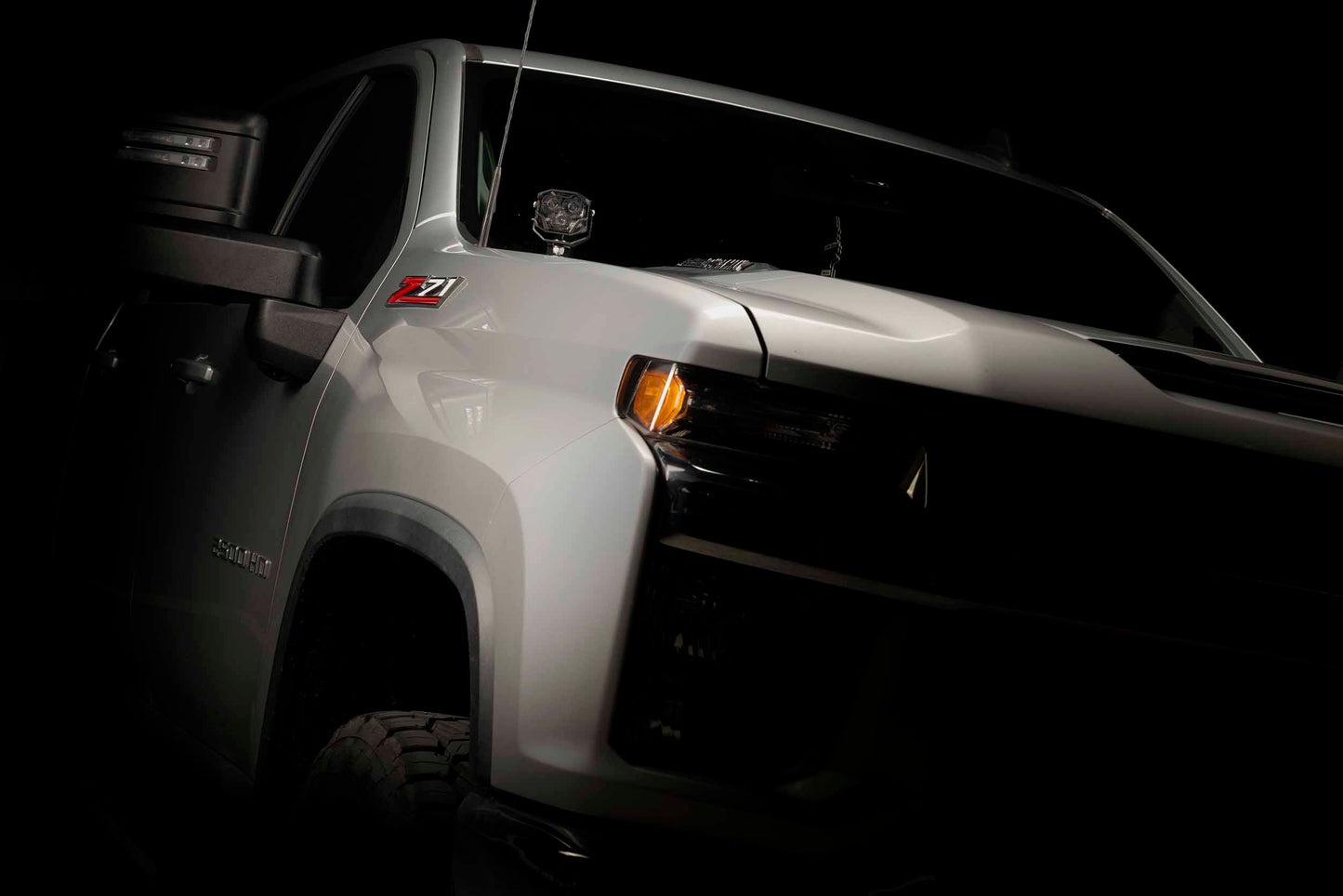 Morimoto 4Banger Ditch Light Kit: 2020+ Silverado HD (HXB White Spot Beam)