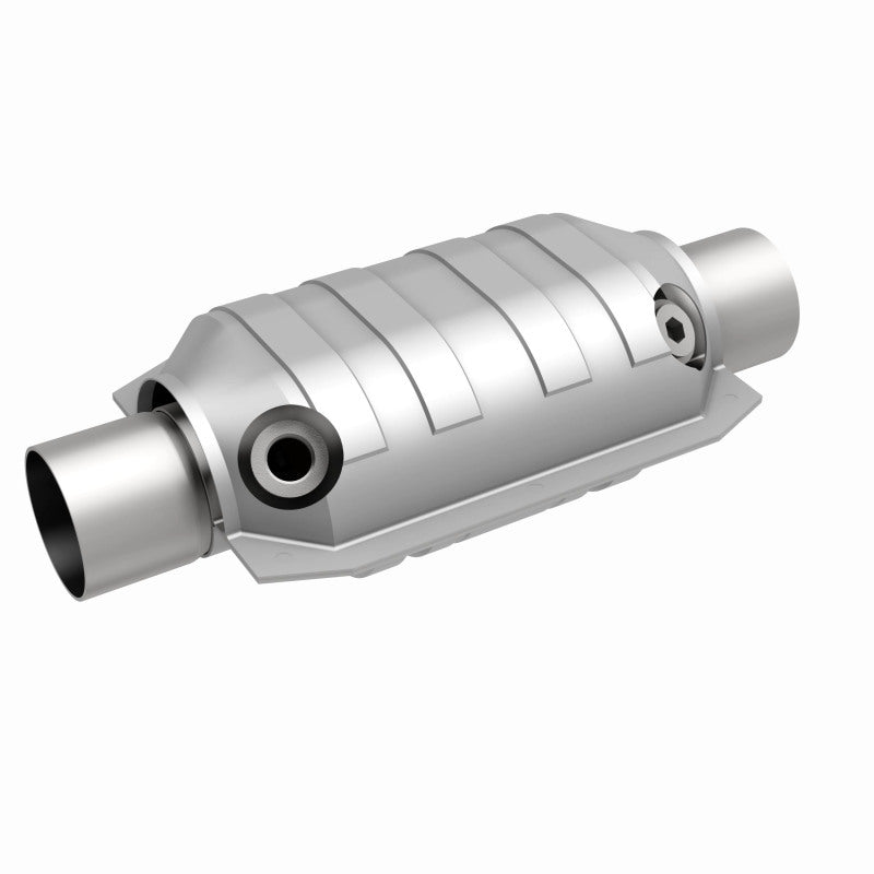 MagnaFlow Conv Univ 2.25 W/Dual O2 Boss Magnaflow
