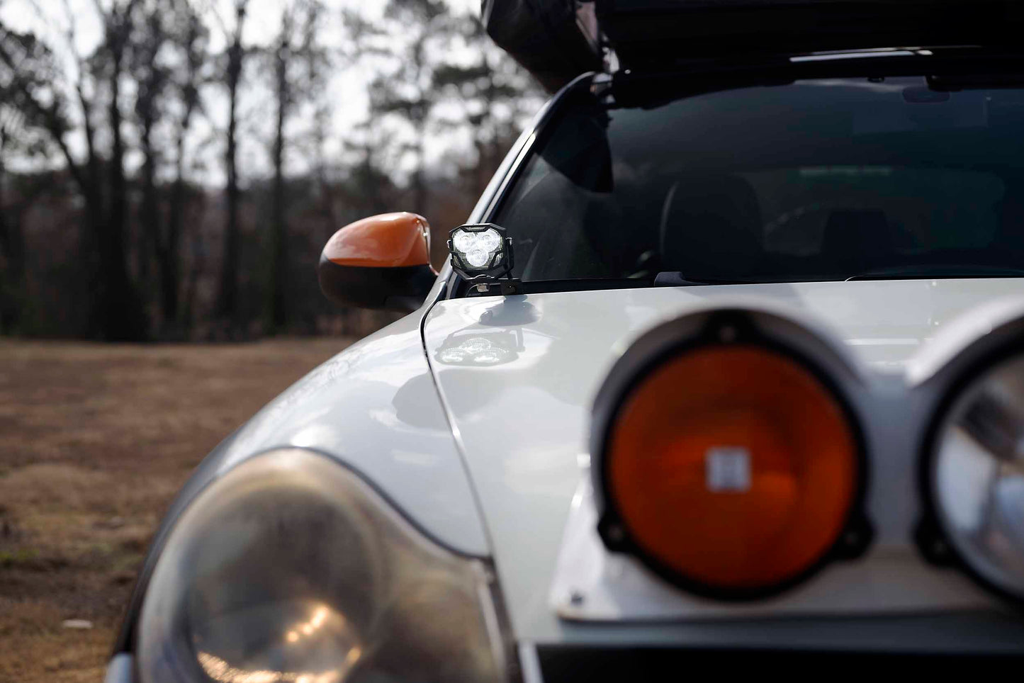 Morimoto 4Banger Ditch Light Kit: 03-10 Cayenne (HXB Yellow SAE Wide Beam)