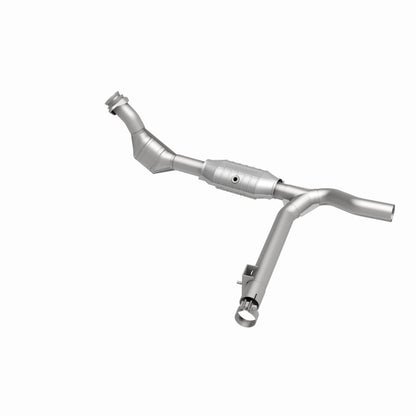 MagnaFlow Conv DF 99-00 F-150 4.2L V6 2WD P/ Magnaflow