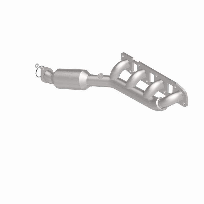 Magnaflow 11-13 QX56 V8 5.6 OEM Manifold Direct Fit Converter Magnaflow