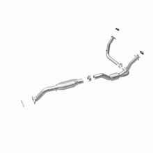 Load image into Gallery viewer, MagnaFlow Conv DF 00-04 Chevy Blazer 4.3L