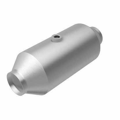 Magnaflow 2.50in. Uni. Ford 8617 Mid-Bed Series Direct Fit Converter Magnaflow