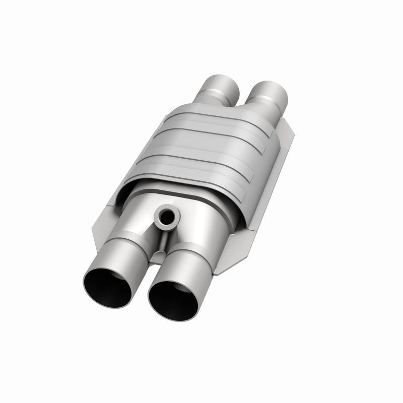 MagnaFlow Conv Univ 2 D/D W/O2 Boss Magnaflow