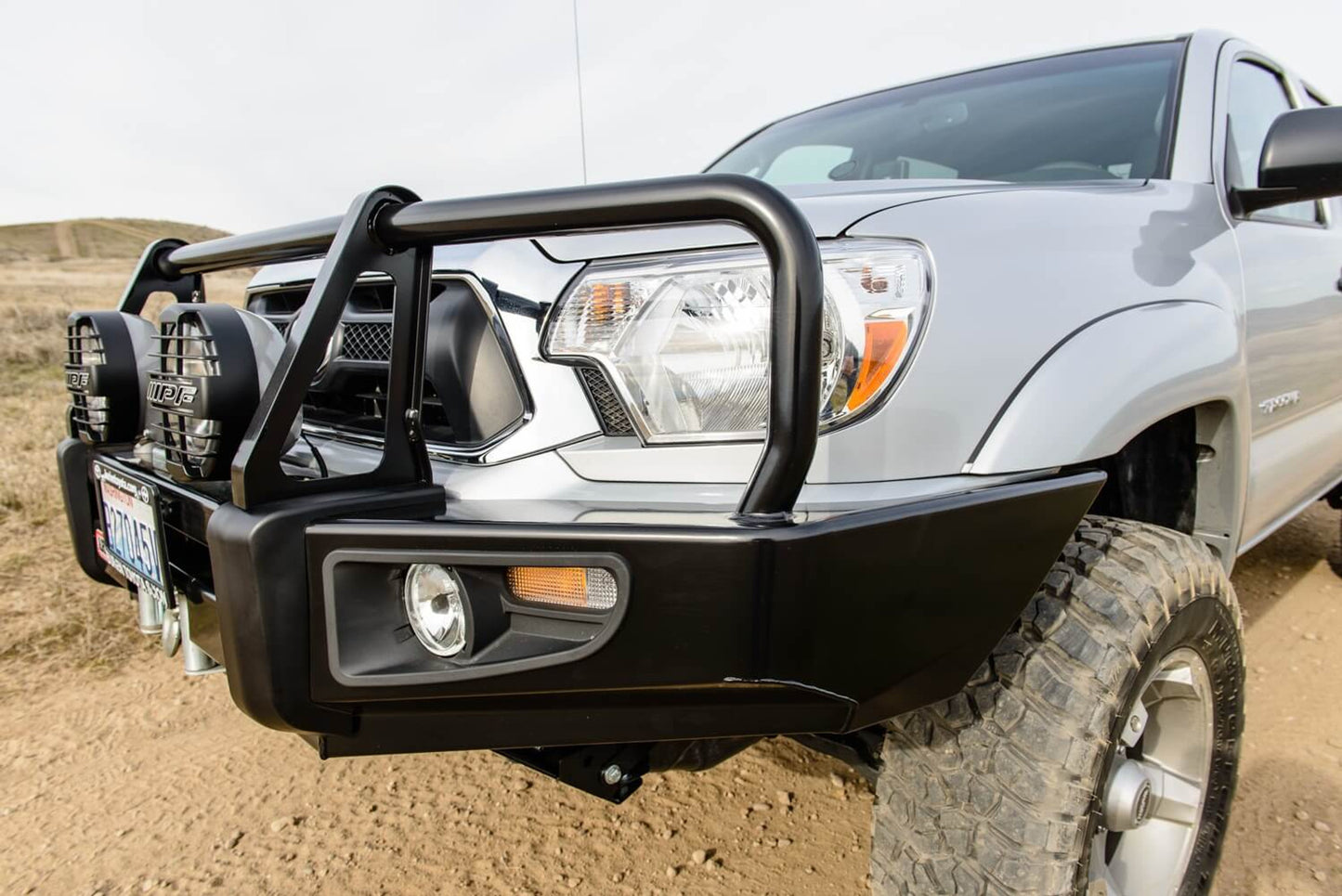 ARB Deluxe Winch Bumper For 2012-2015 Toyota Tacoma - 3423140 ARB