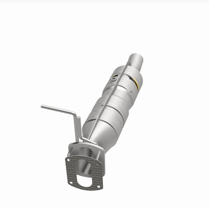 MagnaFlow 09-17 Ford F53 V10 6.8L Underbody Direct Fit Catalytic Converter Magnaflow